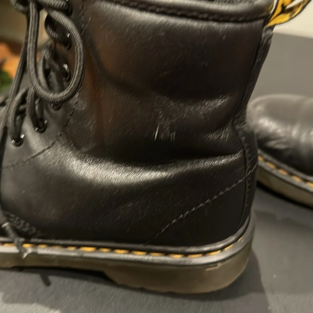 Dr. Martens Black Air Wave Boots